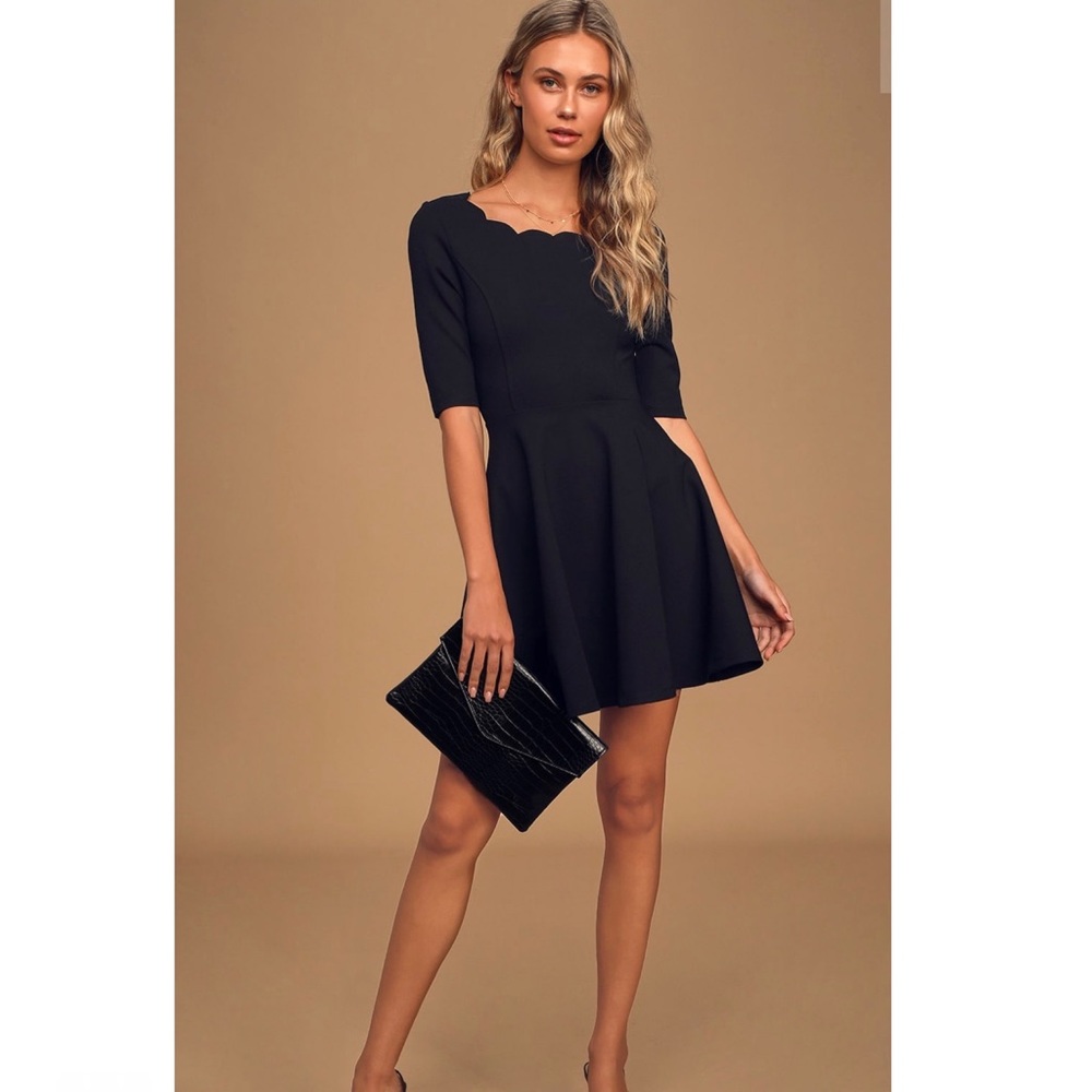 NEW! Lulus black scalloped skater dress